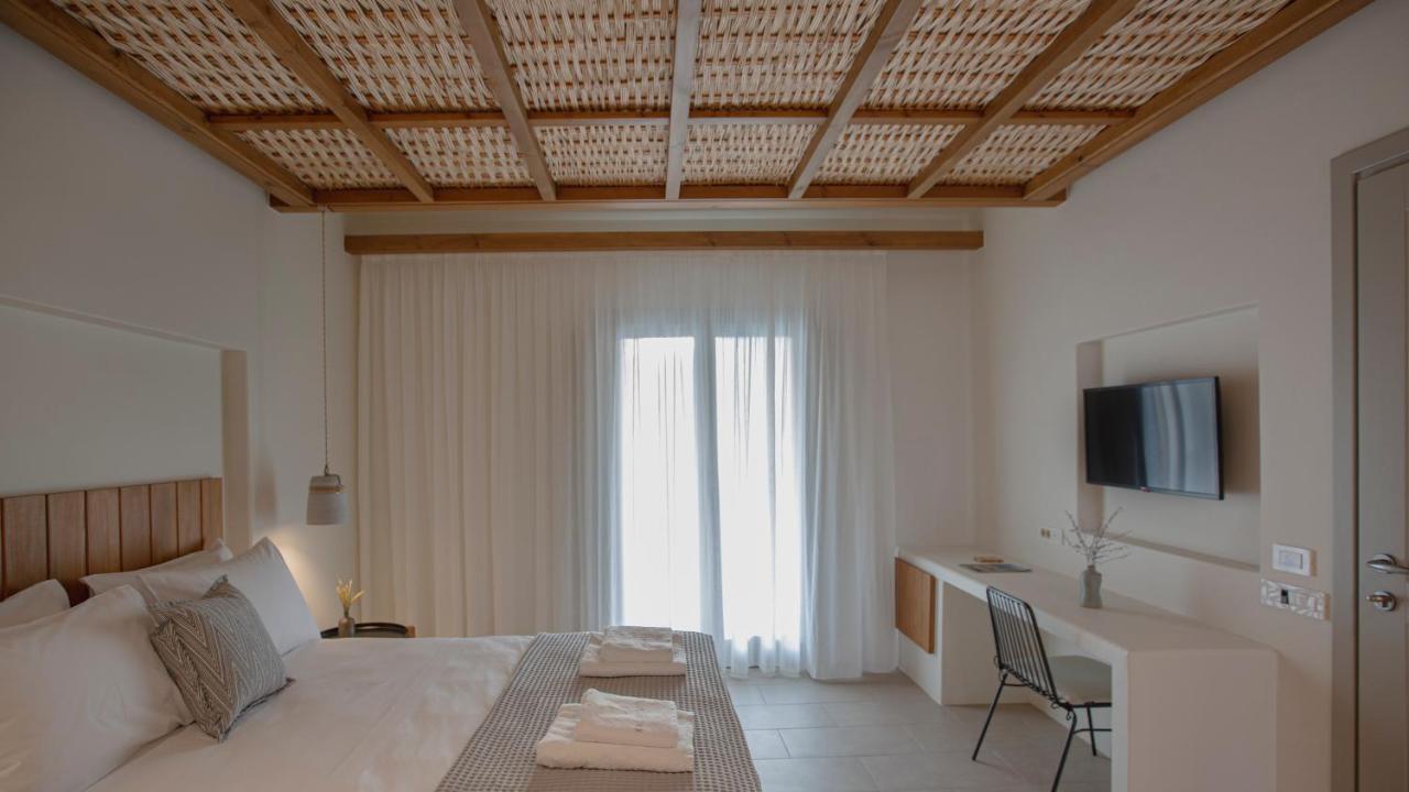 Kalami Suites Ливадион Экстерьер фото
